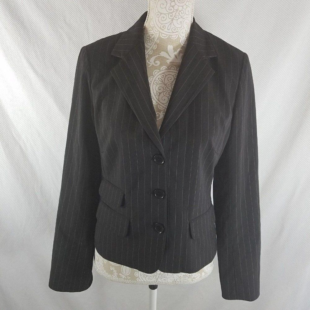 How Wen 10 Black Pinstripe 3 Button Fitted Blazer Jacket Lace Trim